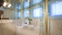 GOLDEN RULE - Ensuite